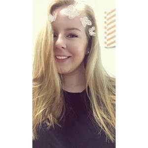 Meet your Posher, Kenzie